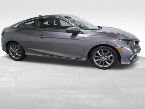 Used 2019 Honda Civic EX image 3