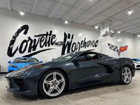 Used 2021 Chevrolet Corvette Stingray Convertible w/ 1LT RWD image 1