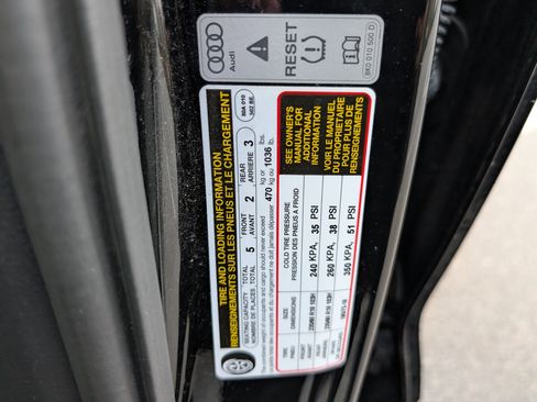 Used 2021 Audi Q5 Premium w/ Convenience Package image 39