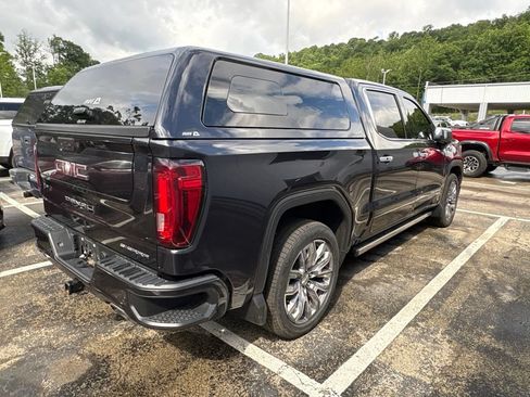 Certified 2023 GMC Sierra 1500 Denali w/ Denali Reserve Package AWD/4WD image 5