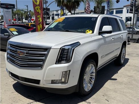 Used 2017 Cadillac Escalade Platinum RWD image 62