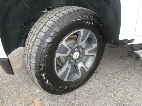 Used 2019 Chevrolet Colorado Z71 image 29