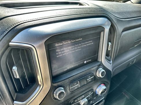 Used 2019 GMC Sierra 1500 SLT image 25