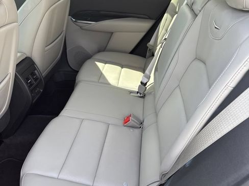 Used 2023 Cadillac XT4 Premium Luxury w/ Enhanced Visibility Package FWD image 4