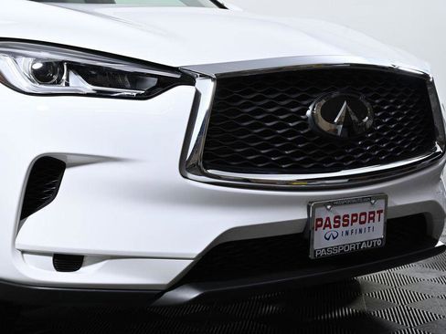 Certified 2025 INFINITI QX50 Pure image 5