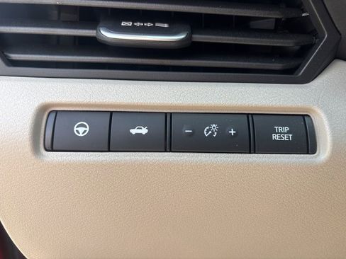 Used 2023 Nissan Altima 2.5 SL AWD/4WD image 17