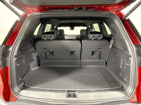 New 2026 GMC Acadia AT4 w/ Luxury Package AWD/4WD image 21