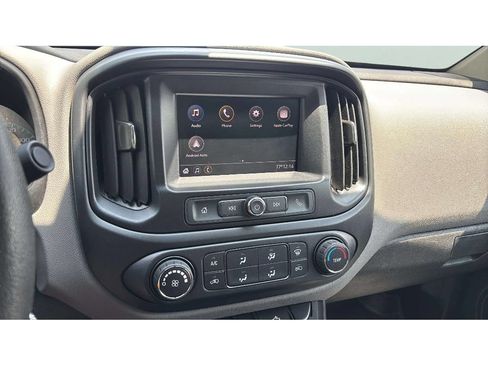 Used 2020 Chevrolet Colorado W/T w/ WT Convenience Package RWD image 16