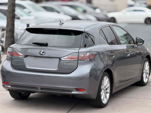 Used 2012 Lexus CT 200h FWD image 7