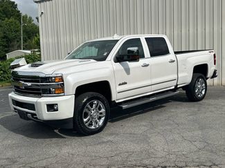 Used 2019 Chevrolet Silverado 2500 High Country w/ Duramax Plus Package AWD/4WD video 2