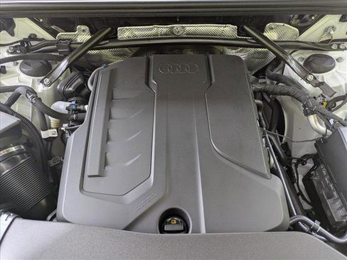 New 2025 Audi Q5 Premium Plus w/ Premium Plus image 19