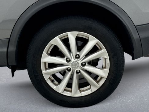Used 2018 Nissan Rogue Sport S w/ S Appearance Package AWD/4WD image 12