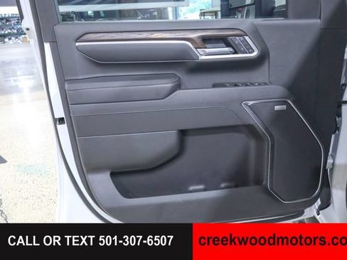 Used 2025 GMC Sierra 2500 SLT w/ SLT Premium Package AWD/4WD image 43