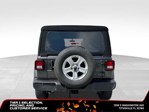 Used 2021 Jeep Wrangler Unlimited Sport AWD/4WD image 5