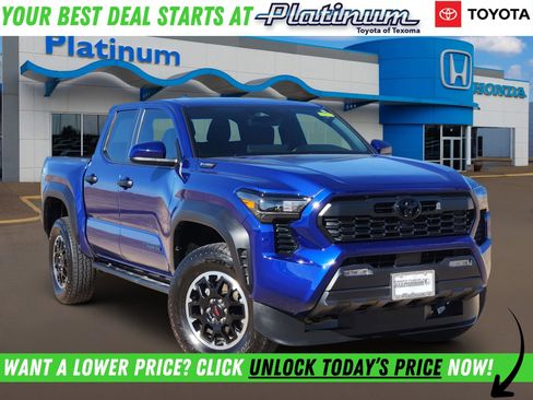 Used 2025 Toyota Tacoma TRD Off-Road image 1