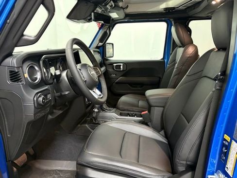 New 2026 Jeep Wrangler Unlimited Sahara AWD/4WD image 14