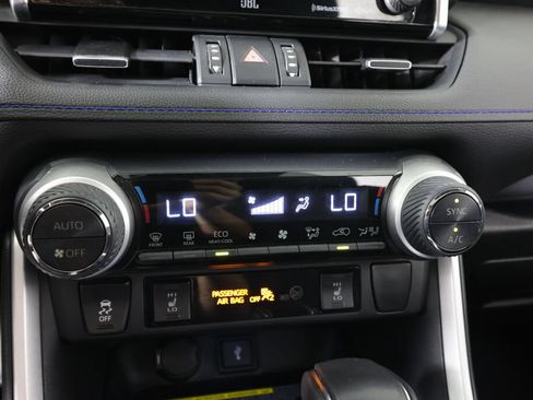 Used 2021 Toyota RAV4 XSE AWD/4WD image 37