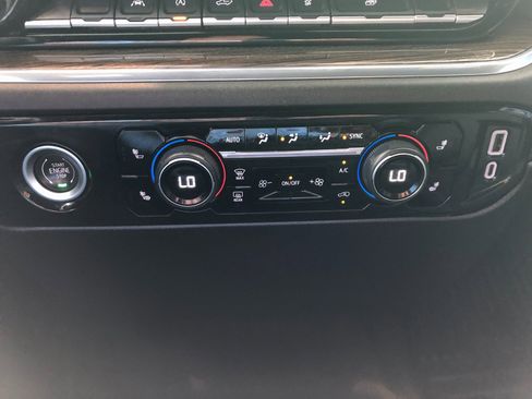 Certified 2024 Chevrolet Silverado 1500 LT image 23