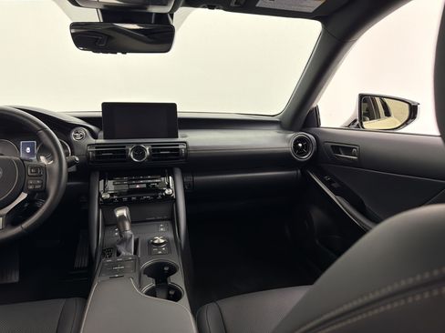 Used 2025 Lexus IS 300 w/ Comfort Package RWD image 32