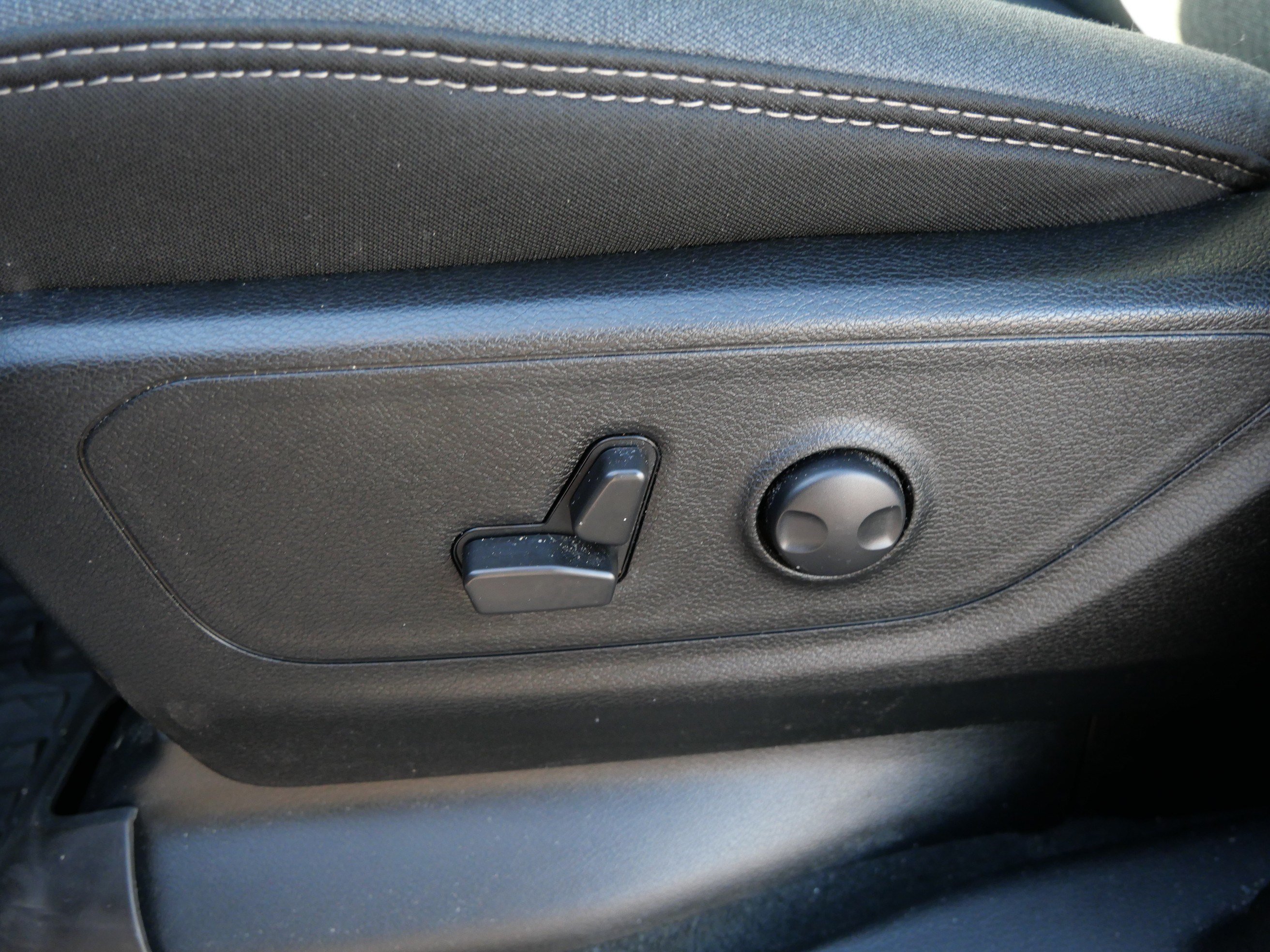 Used 2022 RAM 1500 Big Horn AWD/4WD image 25