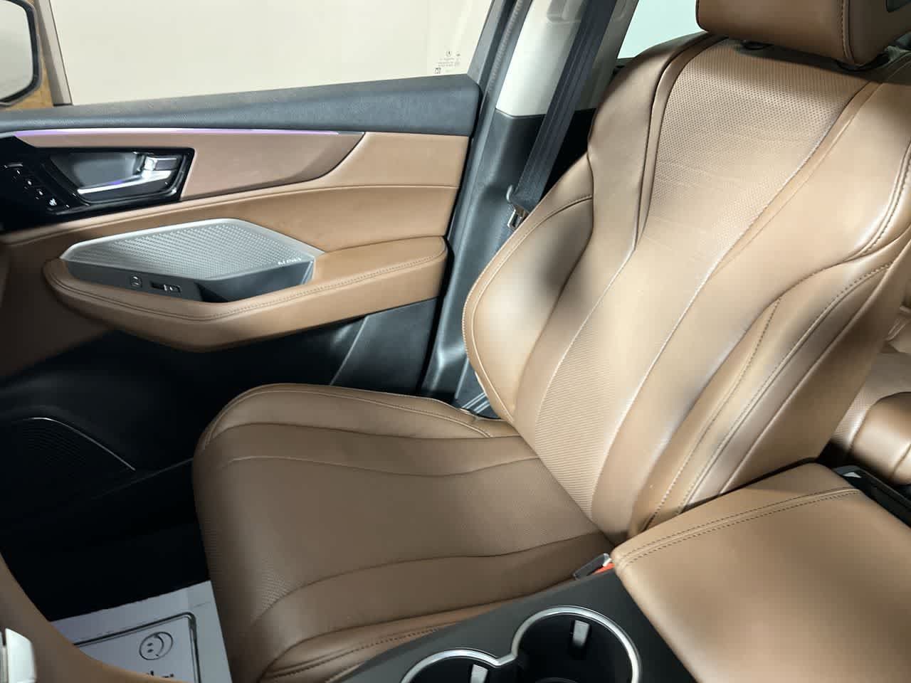 Certified 2024 Acura MDX w/ Technology Package AWD/4WD image 28