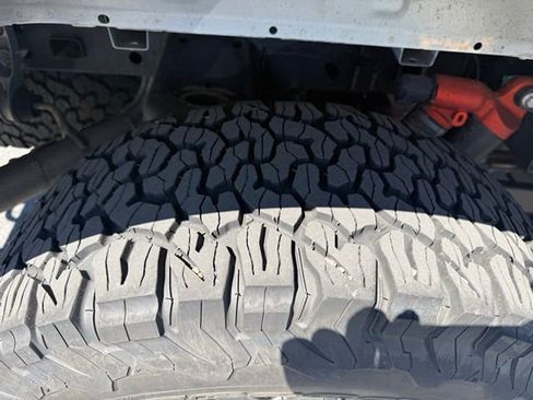 Used 2025 Ford F150 Raptor image 30