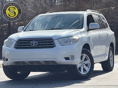Used 2010 Toyota Highlander SE image 1