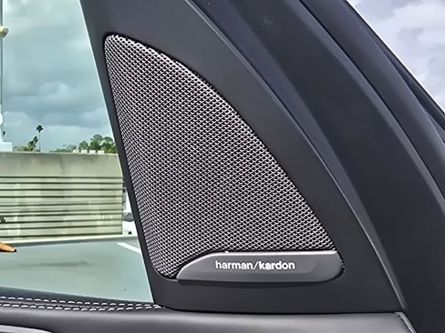 New 2026 BMW X5 M60i image 24