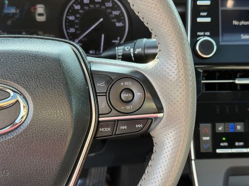 Used 2019 Toyota Avalon Limited w/ Advanced Safety Package FWD image 18
