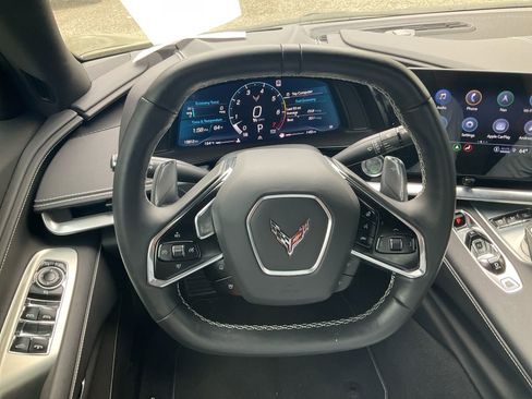 Used 2021 Chevrolet Corvette Stingray Preferred Conv w/ Z51 Performance Package RWD image 19