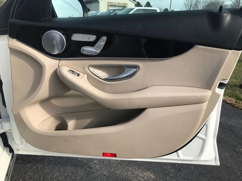 Used 2017 Mercedes-Benz C 300 4MATIC Sedan image 43