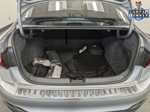 Used 2023 Volkswagen Jetta SE image 25