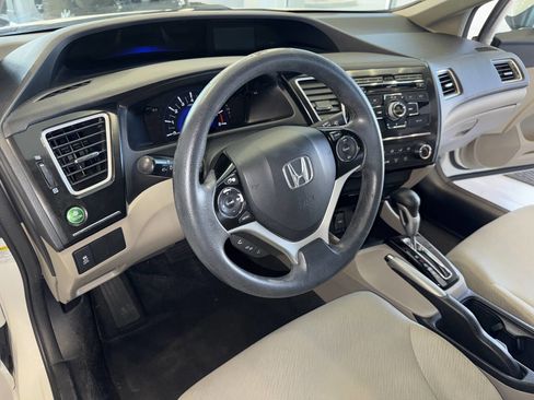 Used 2013 Honda Civic LX image 19