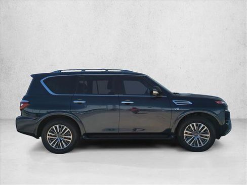 Used 2022 Nissan Armada SL image 4
