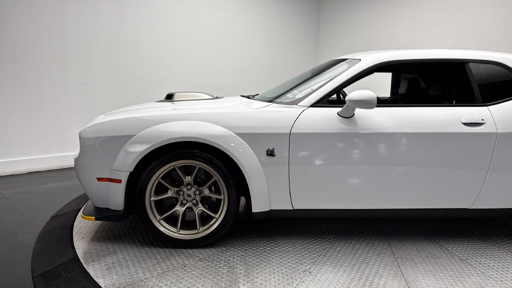 Used 2023 Dodge Challenger R/T Scat Pack RWD image 8
