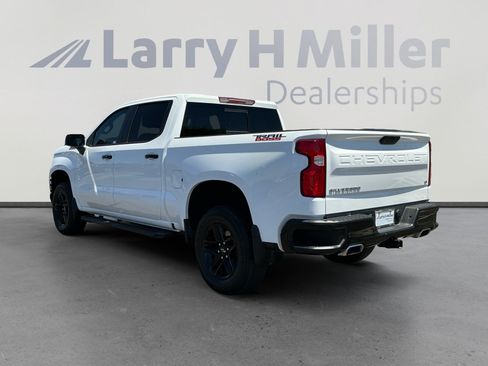 Used 2021 Chevrolet Silverado 1500 LT Trail Boss w/ Convenience Package II AWD/4WD image 3