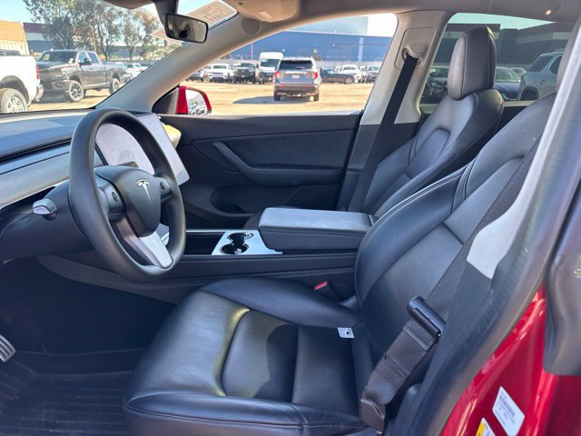 Used 2022 Tesla Model Y Performance AWD/4WD image 9