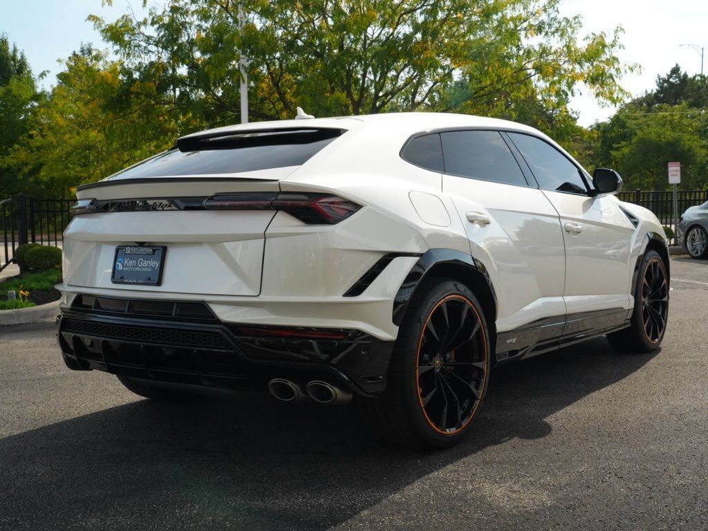 Used 2023 Lamborghini Urus S AWD/4WD image 27