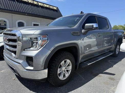 Used 2020 GMC Sierra 1500 SLE w/ SLE Value Package image 1