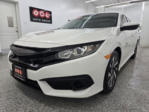 Used 2017 Honda Civic EX image 9
