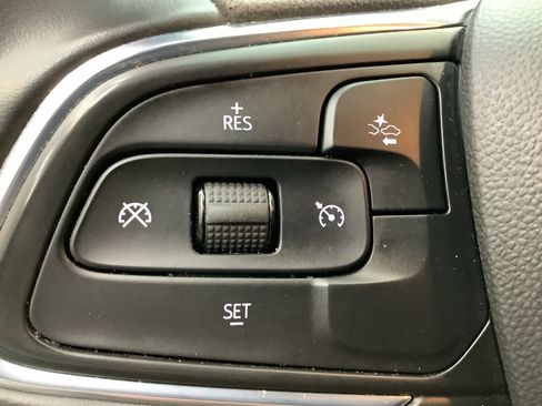 Used 2024 Buick Encore GX Sport Touring image 16