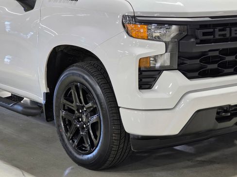 Used 2023 Chevrolet Silverado 1500 Custom w/ Rally Edition image 10