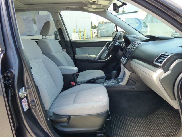 Used 2018 Subaru Forester 2.5i Premium w/ Popular Package #2A AWD/4WD image 14