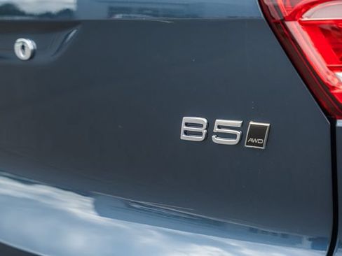 New 2026 Volvo XC40 B5 Plus w/ Climate Package AWD/4WD image 8