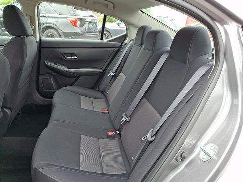 Certified 2023 Nissan Sentra SV FWD image 12