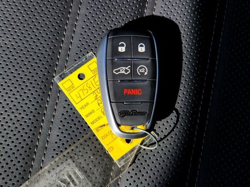 Used 2024 Alfa Romeo Tonale Ti w/ Premium Interior Package image 29