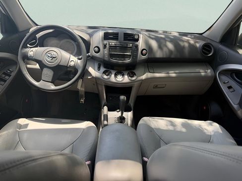 Used 2007 Toyota RAV4 Limited AWD/4WD image 14