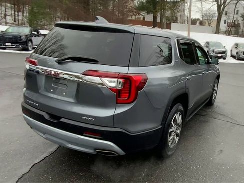 Used 2022 GMC Acadia SLE image 9