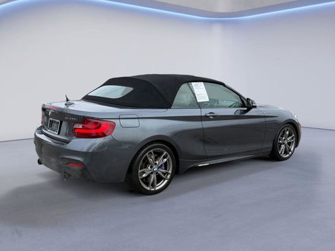 Used 2015 BMW M235i Convertible RWD image 4