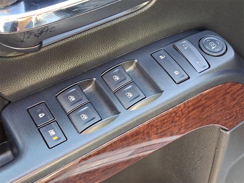 Used 2016 GMC Sierra 1500 SLE w/ SLE Value Package image 17